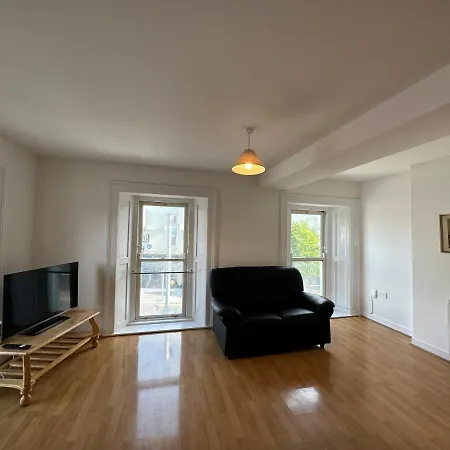 Bridge View * Waterford